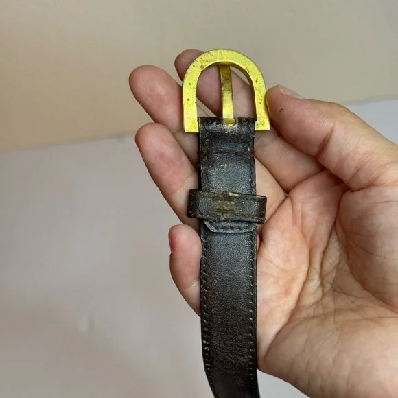 Vintage Valentino Garavani VLogo Leather Belt  display picture 1